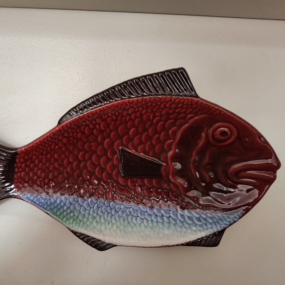 Caldas da Rainha Pottery Fish Wall Decor - Red and Blue